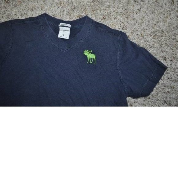 *T-Shirts Abercrombie Large 2 Pc Navy Blue Short Sleeve V-Neck Tee Shirts - Picture 3 of 5